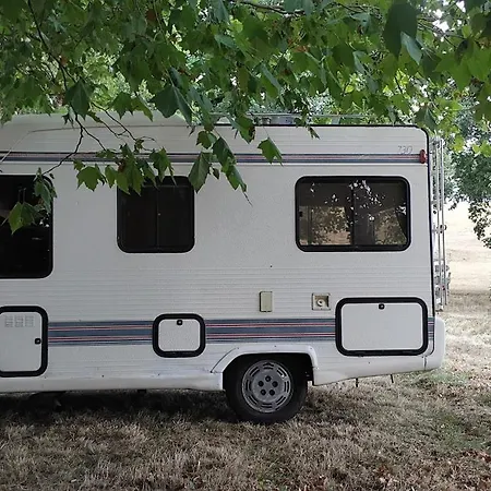 Le Camping-car De La Gardie Campsite